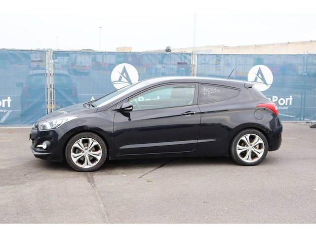 Personenauto hyundai i30 benzine 135pk 2013 (marge) - afbeelding 1 van  1