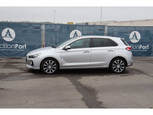 Personenauto hyundai i30 diesel 136pk 2019 (marge) - afbeelding 1 van  1