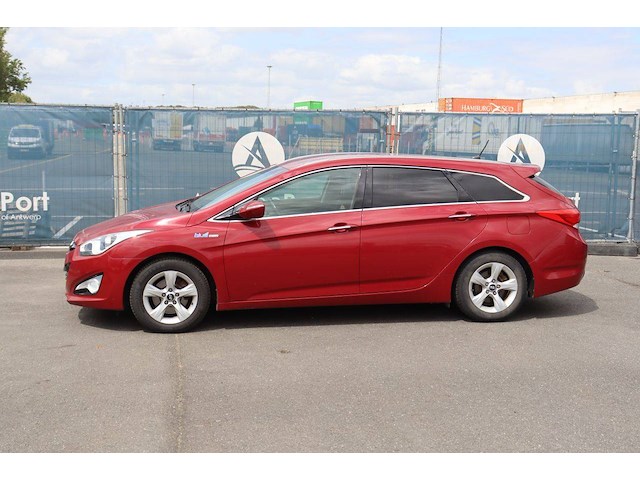 Personenauto hyundai i40 diesel 115pk 2013 (marge) - afbeelding 1 van  1