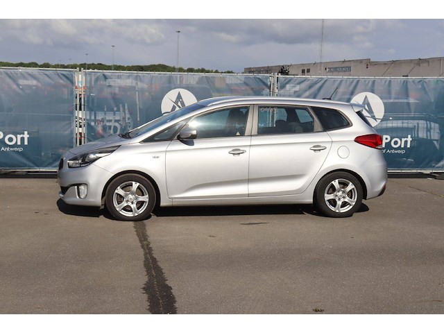 Personenauto kia carens diesel 115pk 2013 (marge) - afbeelding 1 van  1
