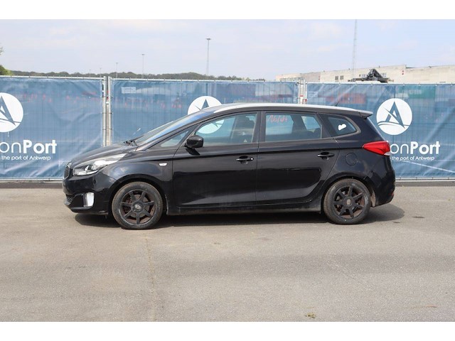 Personenauto kia carens diesel 115pk 2015 (marge) - afbeelding 1 van  1