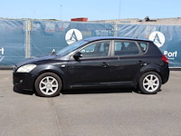 Personenauto kia cee'd benzine 115pk 2008 (marge)