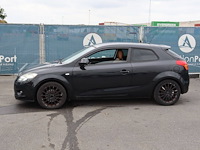 Personenauto kia cee'd benzine 115pk 2009 (marge)