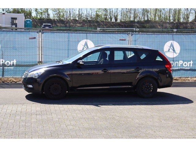 Personenauto kia ceed diesel 90pk 2012 (marge) - afbeelding 1 van  1
