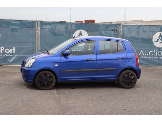 Personenauto kia picanto benzine 65pk 2005 (marge) - afbeelding 1 van  1