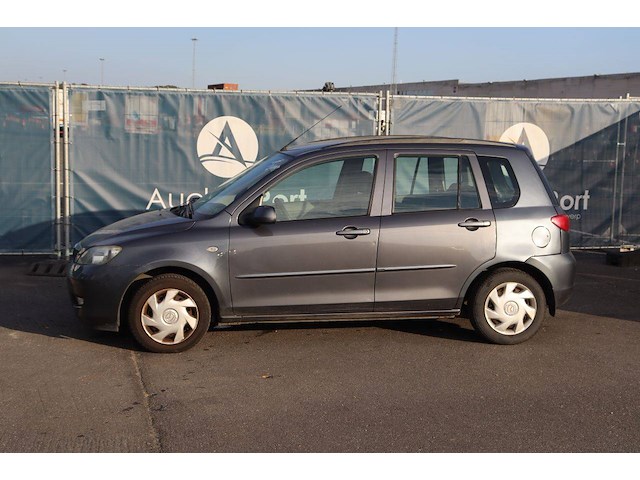 Personenauto mazda 2 benzine 80pk 2004 (marge) - afbeelding 1 van  1