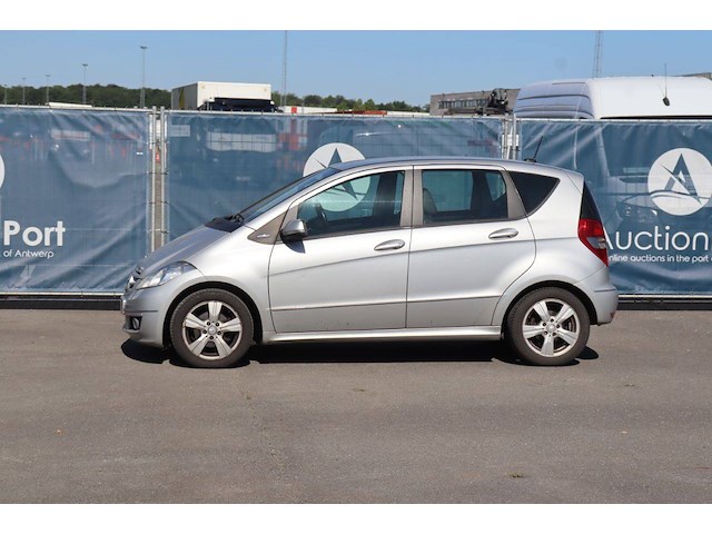 Personenauto mercedes-ben a160 benzine 95pk 2011 (marge) - afbeelding 1 van  1