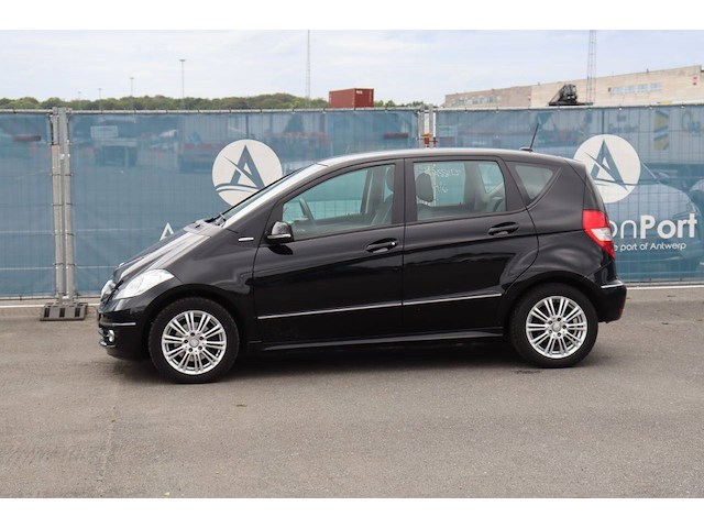 Personenauto mercedes-benz a180 diesel 109pk 2010 (marge) - afbeelding 1 van  1