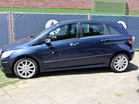 Personenauto mercedes-benz b 200 benzine 136pk 2007
