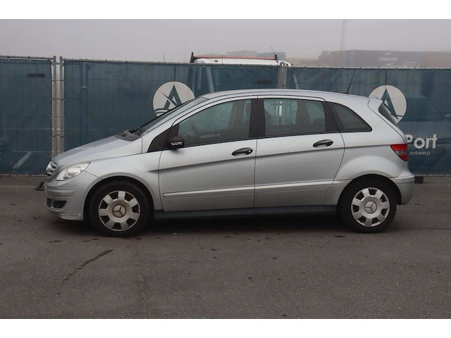 Personenauto mercedes-benz b180 diesel 109pk 2006 (marge) - afbeelding 1 van  1
