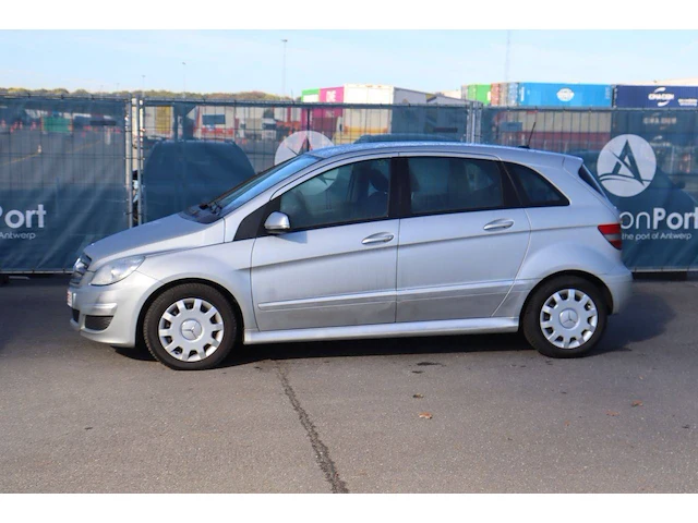 Personenauto mercedes-benz b180 diesel 109pk 2008 (marge) - afbeelding 1 van  1