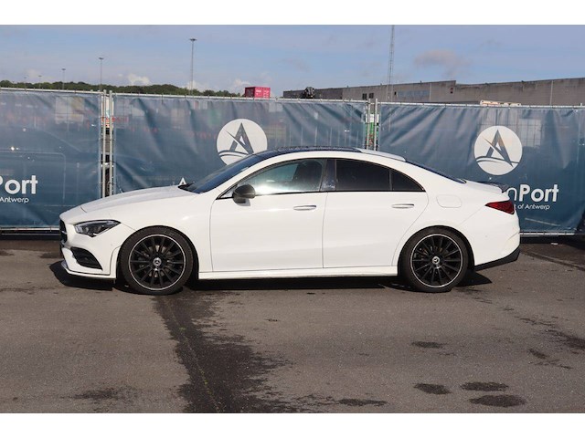 Personenauto mercedes-benz cla coupe diesel 116pk 2019 (marge) - afbeelding 1 van  1