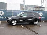 Personenauto mercedes-benz ml 350 cdi 4matic diesel 170kw 2010 - afbeelding 1 van  1