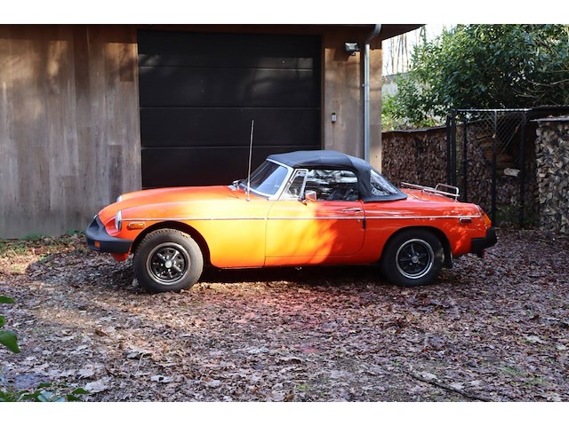 Personenauto mg mgb benzine 95pk 1977 - afbeelding 1 van  1