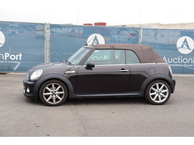 Personenauto mini mini cabrio benzine 98pk 2015 (marge) - afbeelding 1 van  1