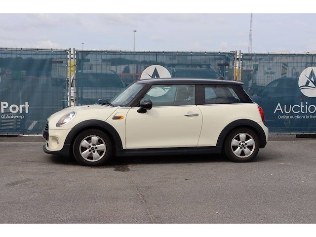 Personenauto mini mini cooper benzine 136pk 2017 (marge) - afbeelding 1 van  1