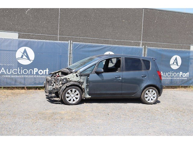 Personenauto mitsubishi colt benzine 95pk 2010 - afbeelding 1 van  1