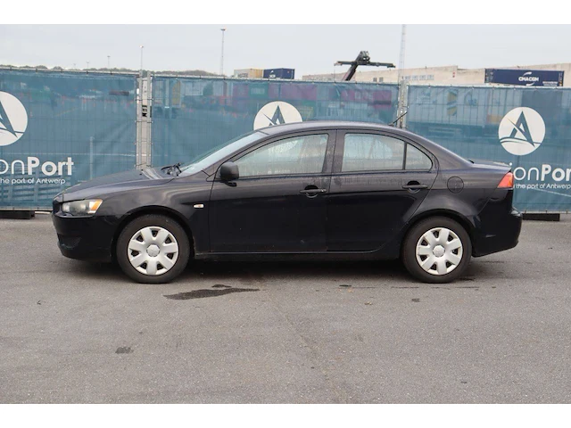 Personenauto mitsubishi lancer benzine 143pk 2009 (marge) - afbeelding 1 van  1