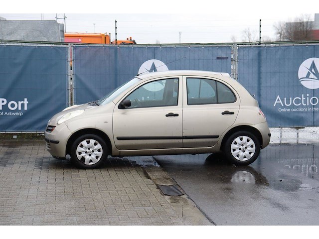 Personenauto nissan micra benzine 65pk 2005 (marge) - afbeelding 1 van  1