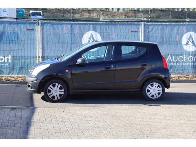 Personenauto nissan pixo benzine 68pk 2010 (marge) - afbeelding 1 van  1