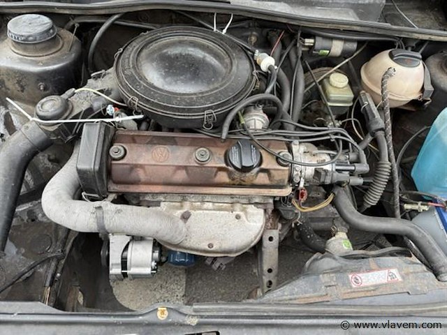 Personenauto oldtimer - afbeelding 12 van  12