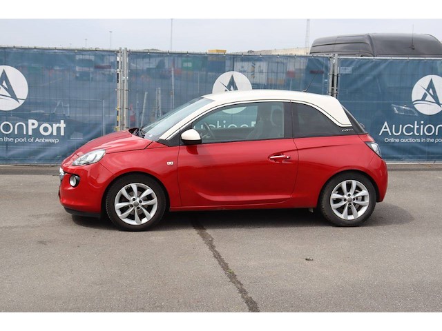 Personenauto opel adam benzine 70pk 2015 (marge) - afbeelding 1 van  1