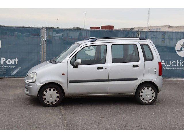Personenauto opel agila benzine 60pk 2004 (marge) - afbeelding 1 van  1