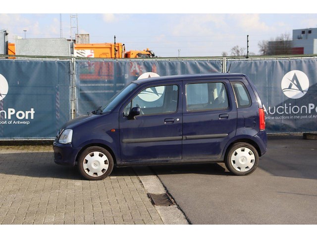 Personenauto opel agila benzine 60pk 2006 (marge) - afbeelding 1 van  1