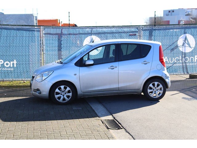 Personenauto opel agila benzine 65pk 2010 (marge) - afbeelding 1 van  1