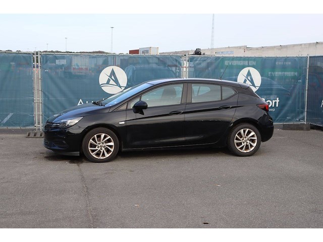 Personenauto opel astra benzine 110pk 2020 (marge) - afbeelding 1 van  1