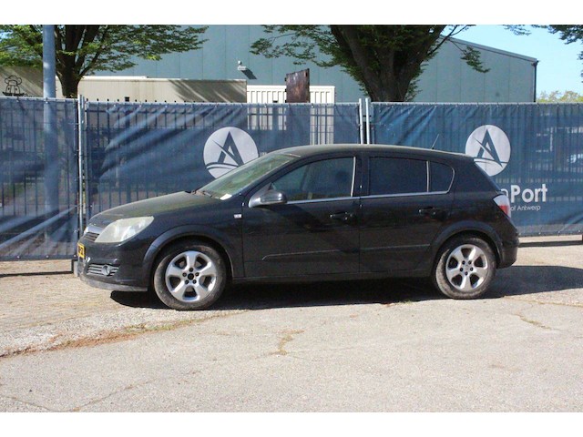 Personenauto opel astra benzine 125pk 2004 (marge) - afbeelding 1 van  1