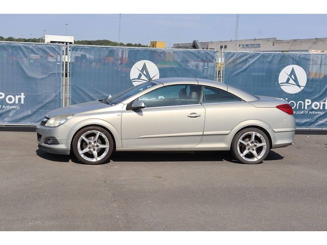 Personenauto opel astra benzine 140pk 2007 (marge) - afbeelding 1 van  1