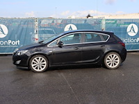 Personenauto opel astra benzine 140pk 2010 (marge) - afbeelding 1 van  1