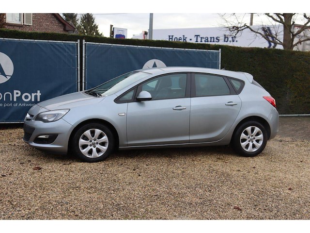 Personenauto opel astra benzine 2014 (marge) - afbeelding 1 van  1