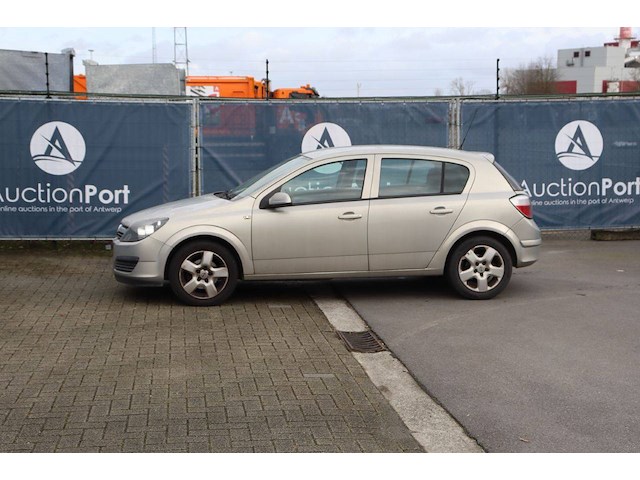 Personenauto opel astra benzine 90pk 2006 (marge) - afbeelding 1 van  1