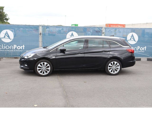 Personenauto opel astra benzine+cng 110pk 2018 (marge) - afbeelding 1 van  1