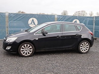 Personenauto opel astra cdti diesel 2011 (marge) - afbeelding 1 van  1