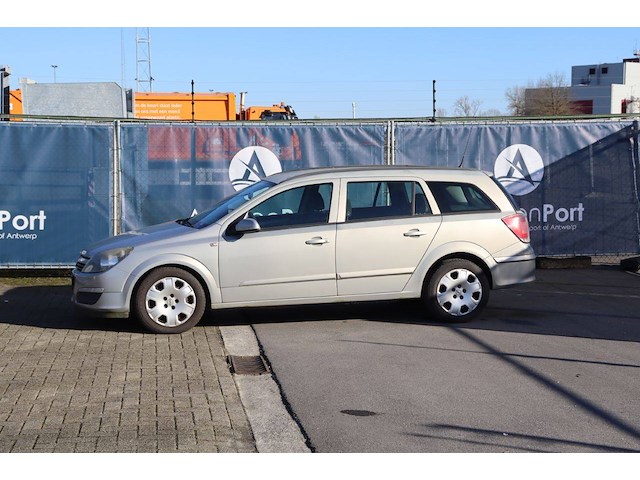 Personenauto opel astra diesel 100pk 2005 (marge) - afbeelding 1 van  1