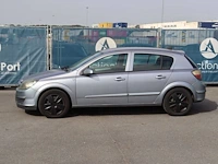 Personenauto opel astra diesel 100pk 2005 (marge) - afbeelding 1 van  1