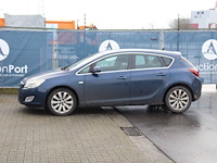 Personenauto opel astra diesel 110pk 2010 (marge)