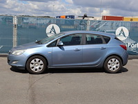 Personenauto opel astra diesel 110pk 2010 (marge) - afbeelding 1 van  1