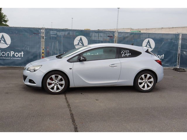 Personenauto opel astra diesel 110pk 2012 (marge) - afbeelding 1 van  1
