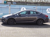 Personenauto opel astra diesel 110pk 2013 (marge) - afbeelding 1 van  1