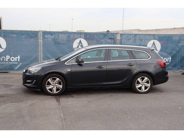 Personenauto opel astra diesel 110pk 2014 (marge) - afbeelding 1 van  1