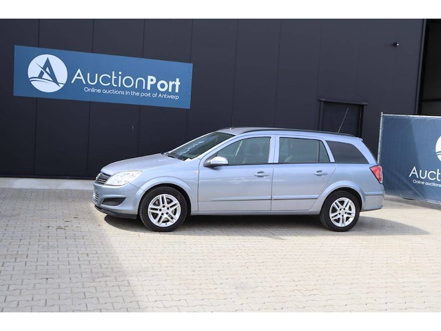 Personenauto opel astra diesel 119pk 2007 - afbeelding 1 van  1