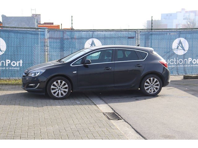 Personenauto opel astra diesel 136pk 2015 (marge) - afbeelding 1 van  1