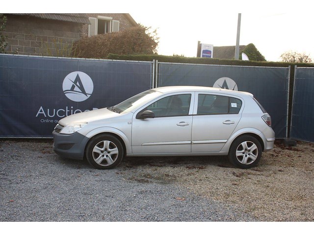 Personenauto opel astra diesel 2009 (marge) - afbeelding 1 van  1