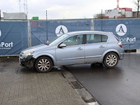 Personenauto opel astra diesel 70pk 2004 (marge) - afbeelding 1 van  1