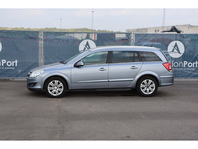 Personenauto opel astra diesel 90pk 2008 (marge) - afbeelding 1 van  1