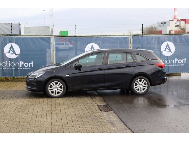 Personenauto opel astra eco tec d diesel 110pk 2019 (marge) - afbeelding 1 van  1